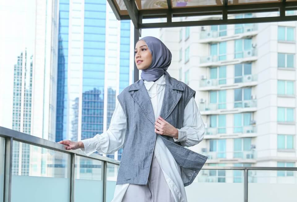 Inspirasi Mix & Match Busana Idul Fitri: Elegan, Syar’i, dan Tetap Stylish