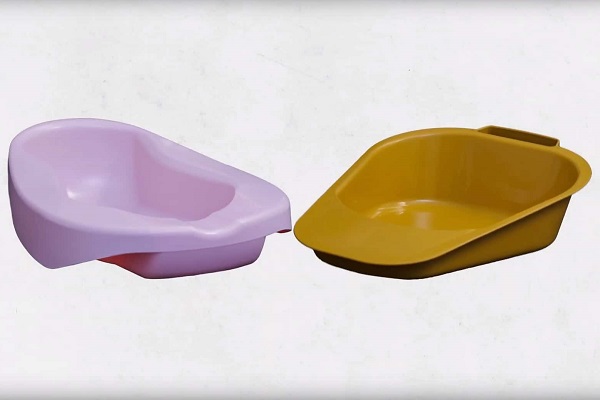 Mengupas Tuntas Pispot Perempuan, Desain, Tantangan, dan Inovasi Medis